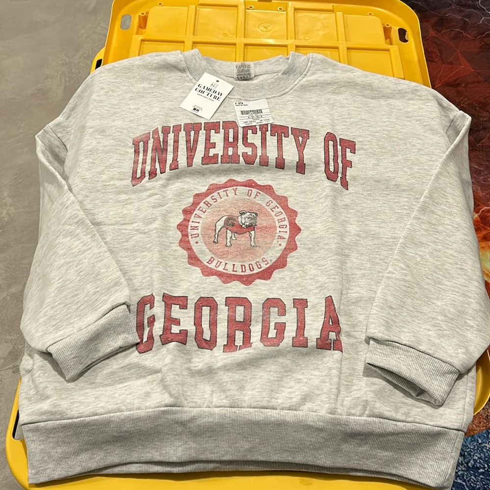 Gameday Couture crew neck sweatshirt gray size large University of Georgia